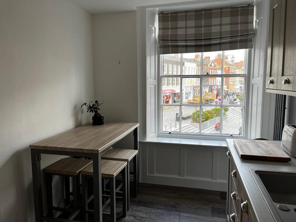 Sterling Stylish 2 Bedroom Central Modern Apartment Darlington  Exterior foto